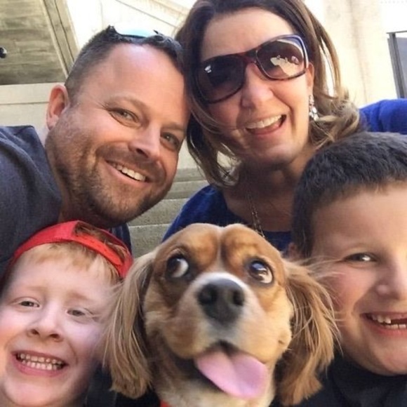 Meet your Posher, Erin - Picture 1 of 1